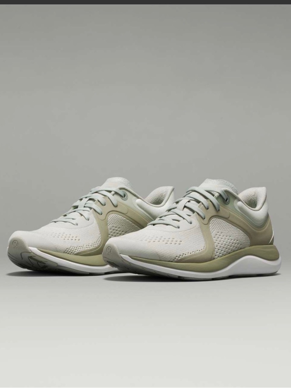 Lululemon Chargefeel Low Womens Workout Shoe